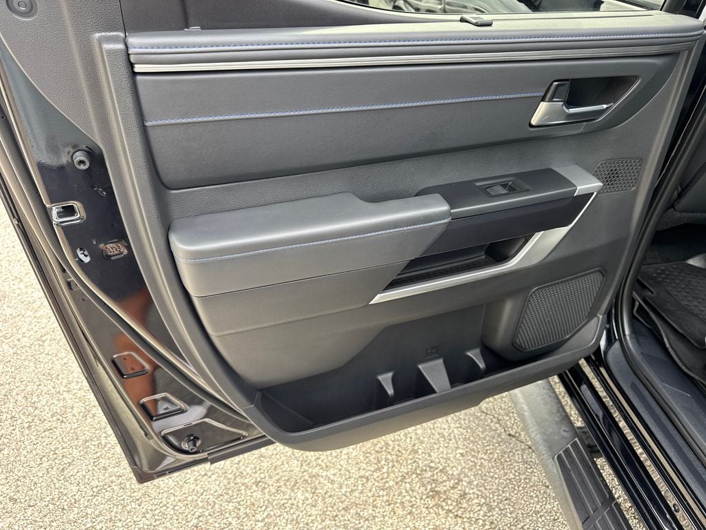 2024 Toyota Tundra Platinum