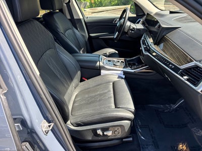 2023 BMW X7 xDrive40i