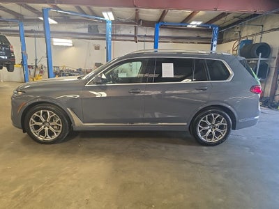 2023 BMW X7 xDrive40i