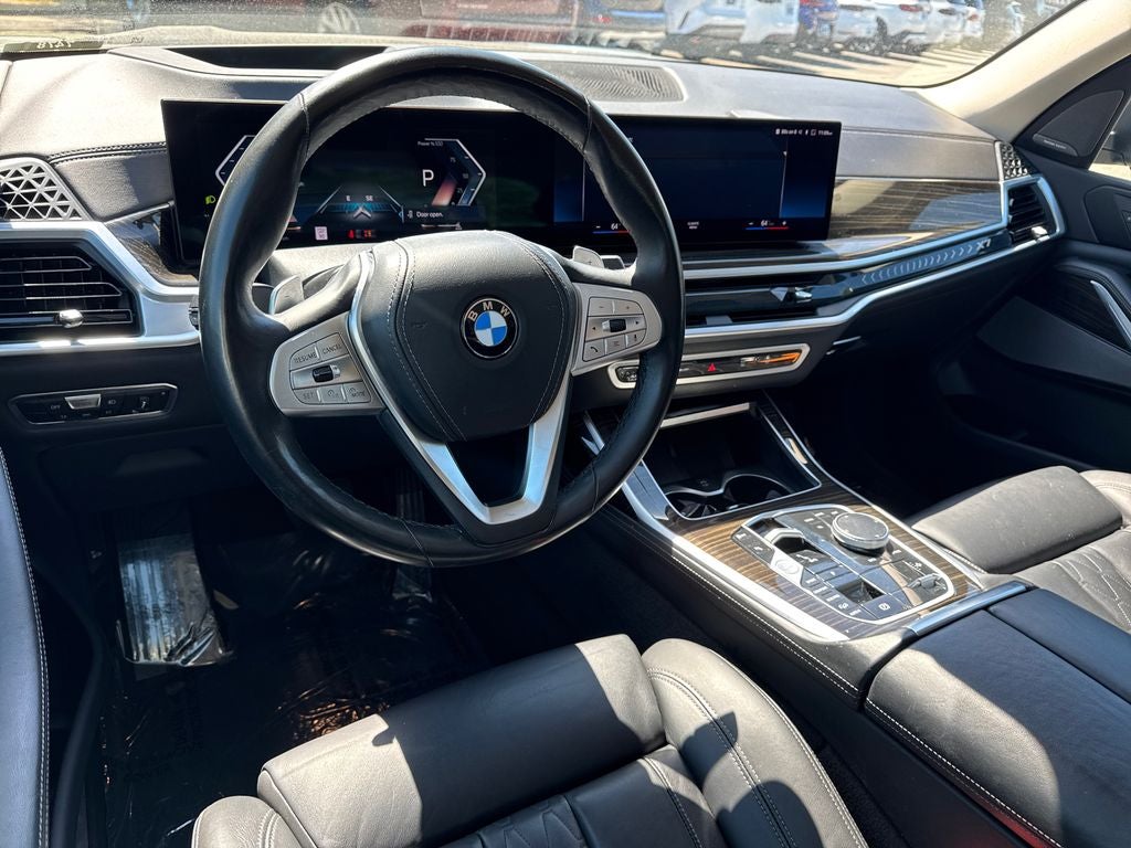 2023 BMW X7 xDrive40i