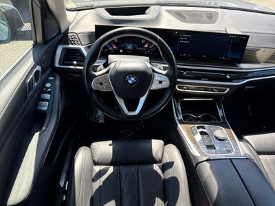 2023 BMW X7 xDrive40i