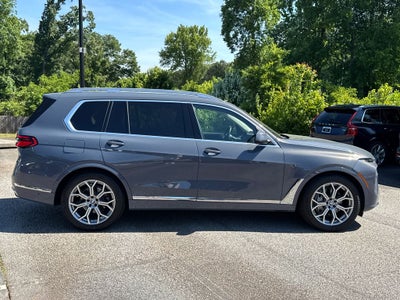 2023 BMW X7 xDrive40i