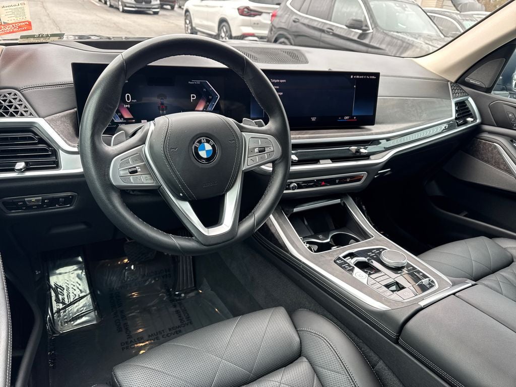 2023 BMW X7 xDrive40i