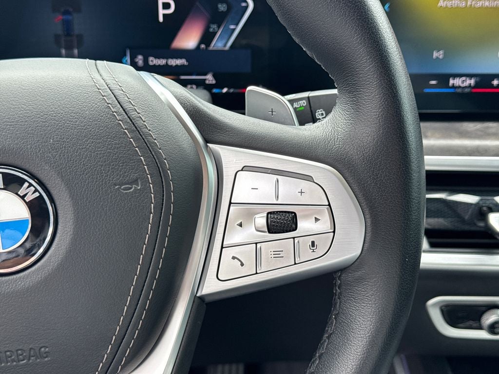 2023 BMW X7 xDrive40i