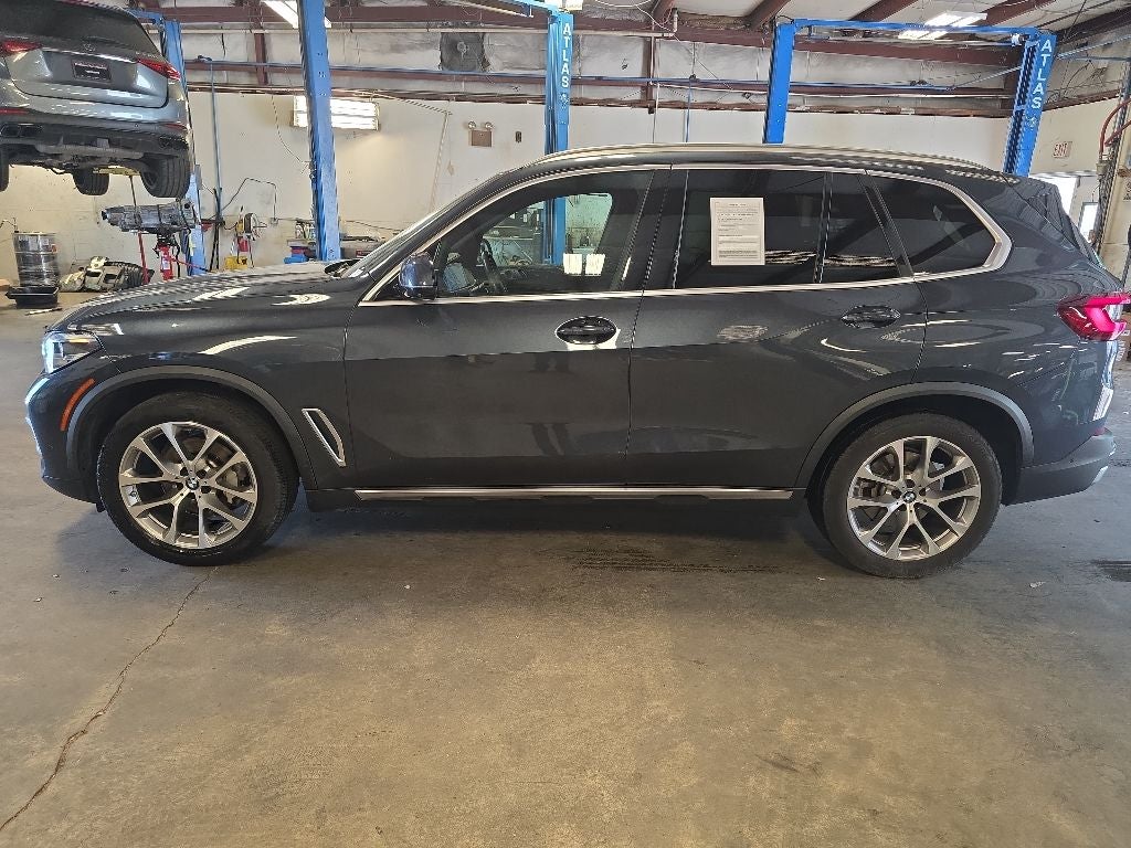 2022 BMW X5 sDrive40i