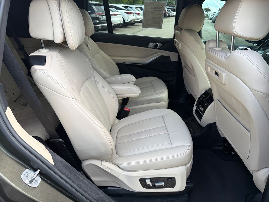 2021 BMW X7 xDrive40i