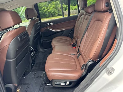 2021 BMW X7 xDrive40i