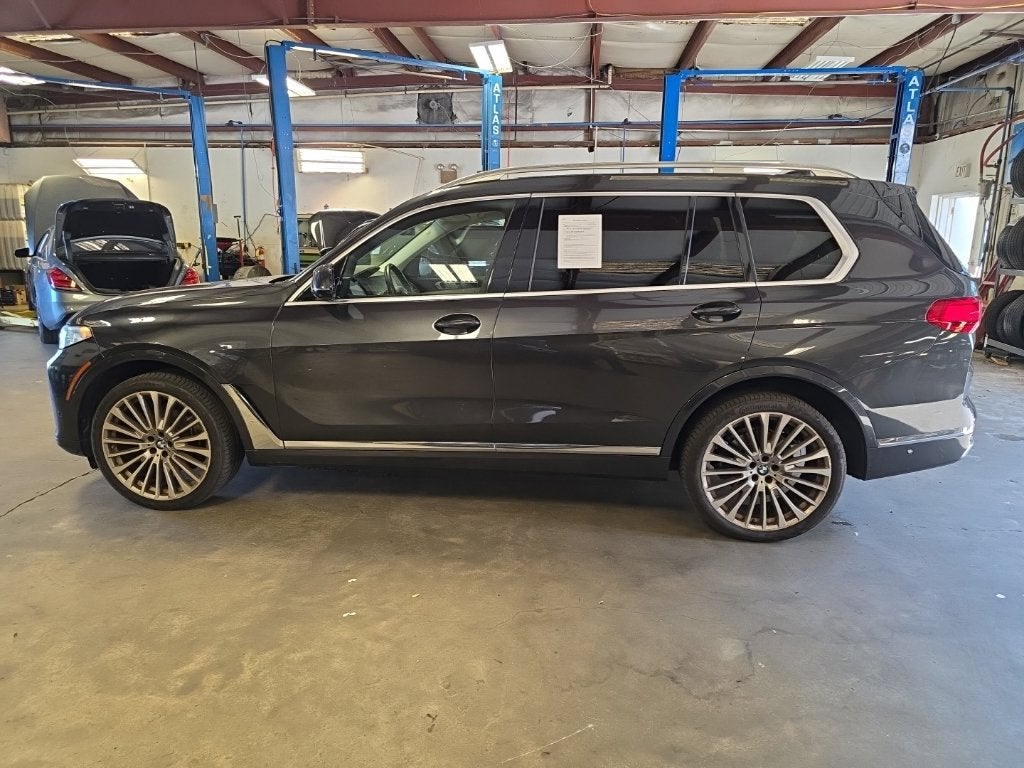 2021 BMW X7 xDrive40i