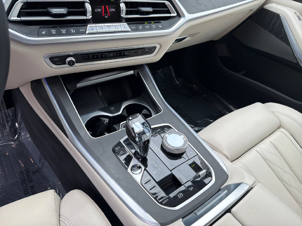 2021 BMW X7 xDrive40i SE 22 DRVAST HK HU SV BS AC