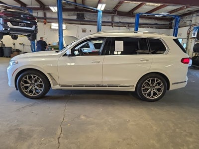 2022 BMW X7 xDrive40i