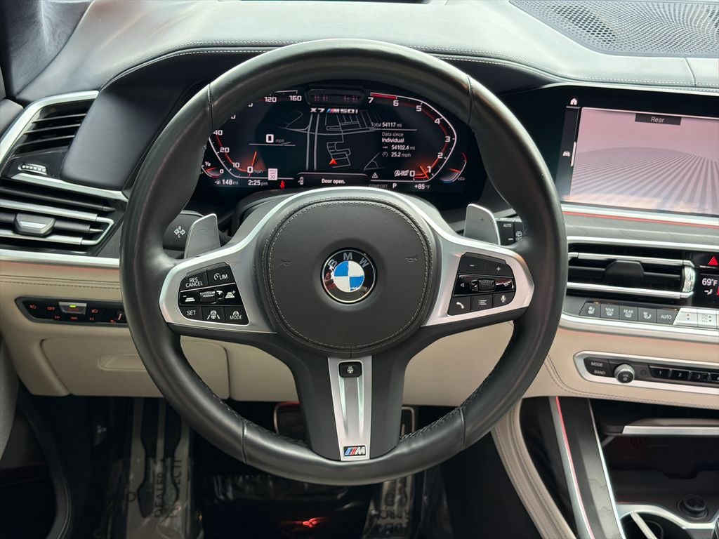 2022 BMW X7 M50i