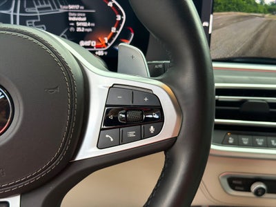 2022 BMW X7 M50i