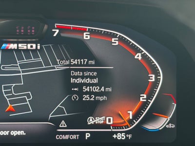 2022 BMW X7 M50i