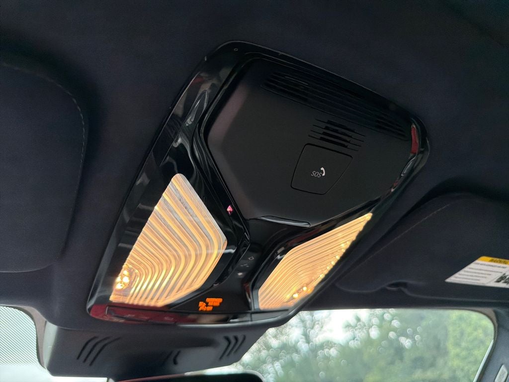 2022 BMW X7 M50i