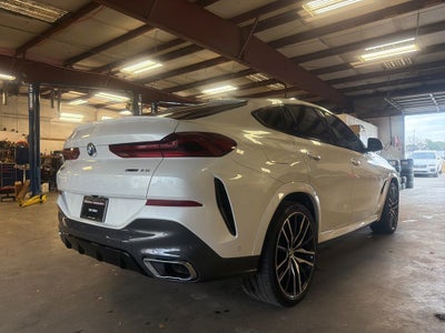 2021 BMW X6 sDrive40i