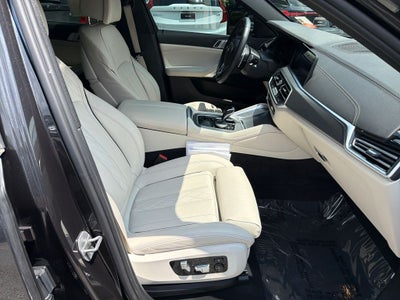 2023 BMW X6 xDrive40i