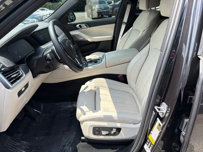 2023 BMW X6 xDrive40i