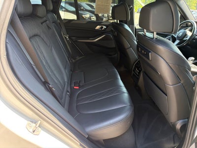 2023 BMW X5 M50i