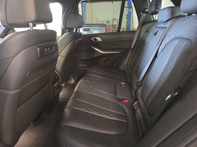 2023 BMW X5 M50i