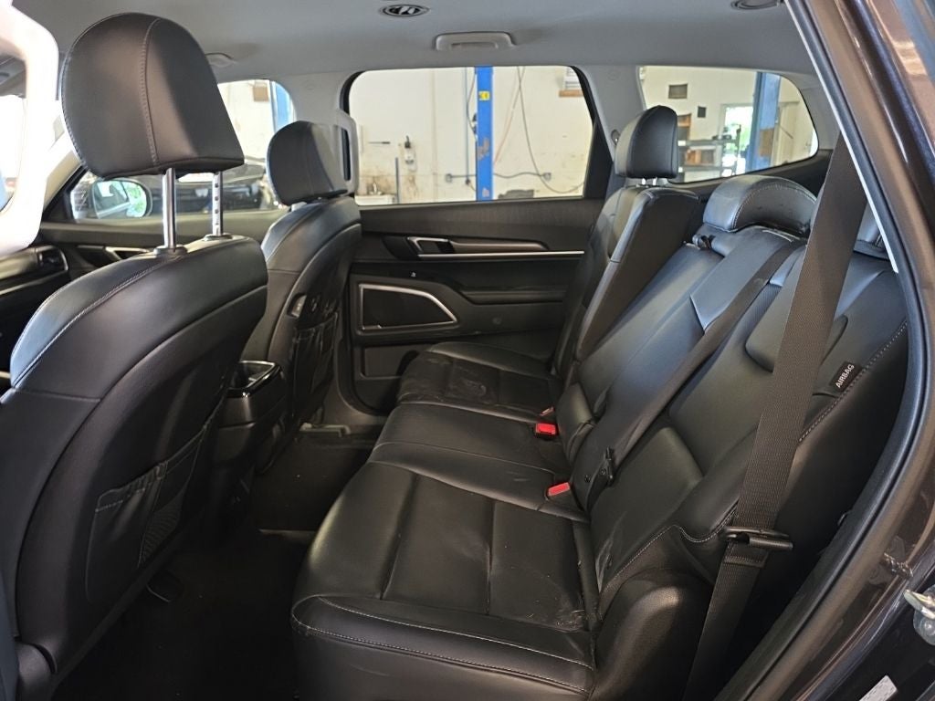 2025 Kia Telluride LX