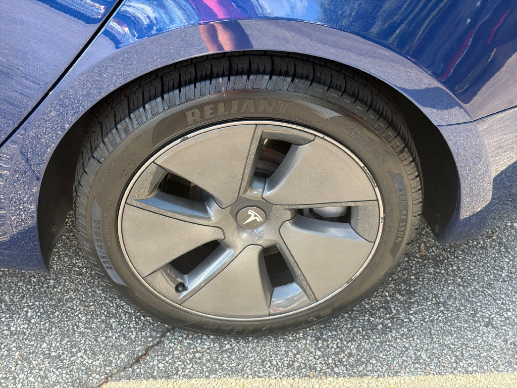 2021 Tesla Model 3 Standard Range Plus SE 18 NAV AUTOPILOT
