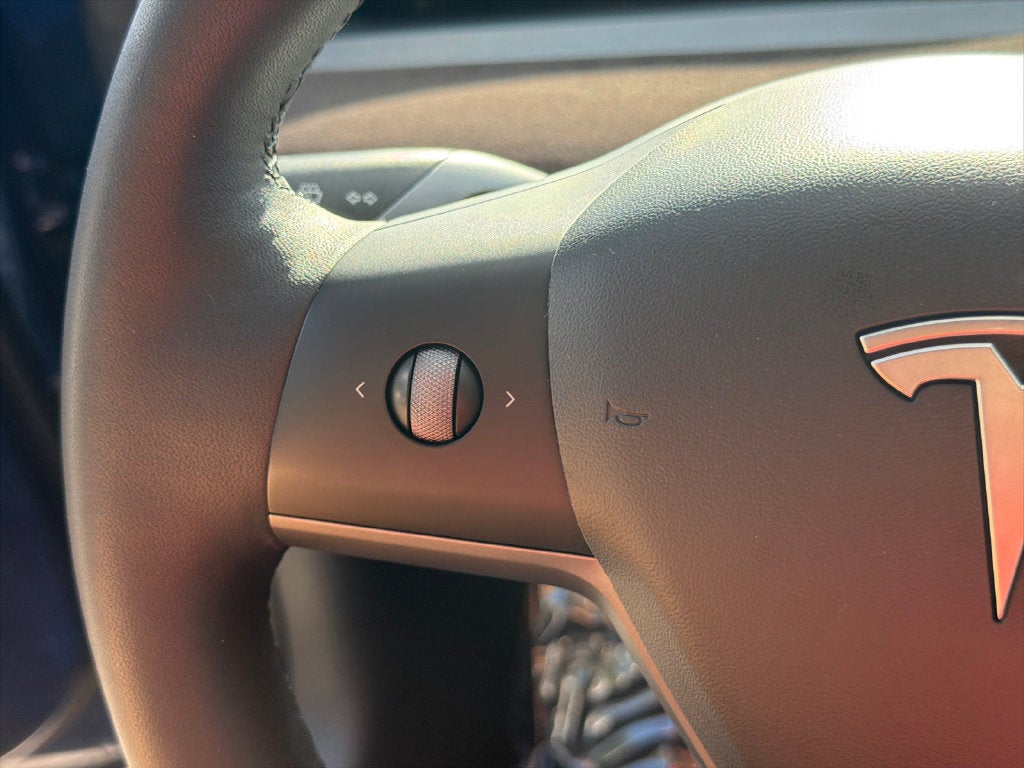 2021 Tesla Model 3 Standard Range Plus SE 18 NAV AUTOPILOT