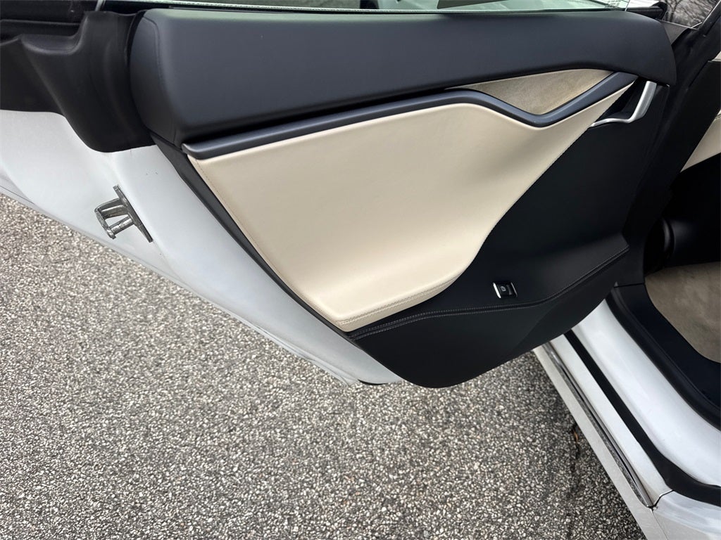 2019 Tesla Model S Base