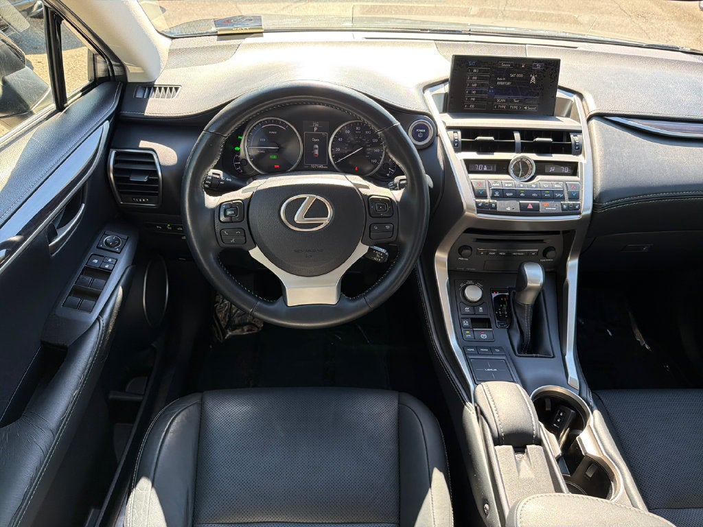 2015 Lexus NX 300h SE * 18 LUX NAV VS