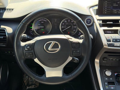2015 Lexus NX 300h SE * 18 LUX NAV VS