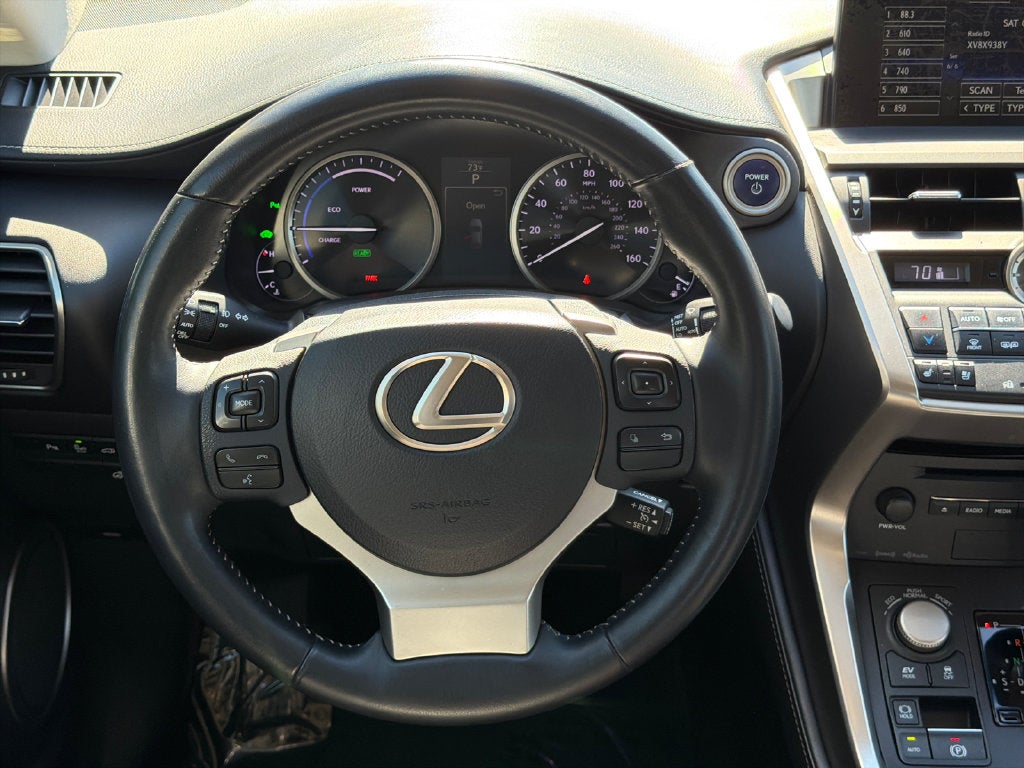 2015 Lexus NX 300h SE * 18 LUX NAV VS