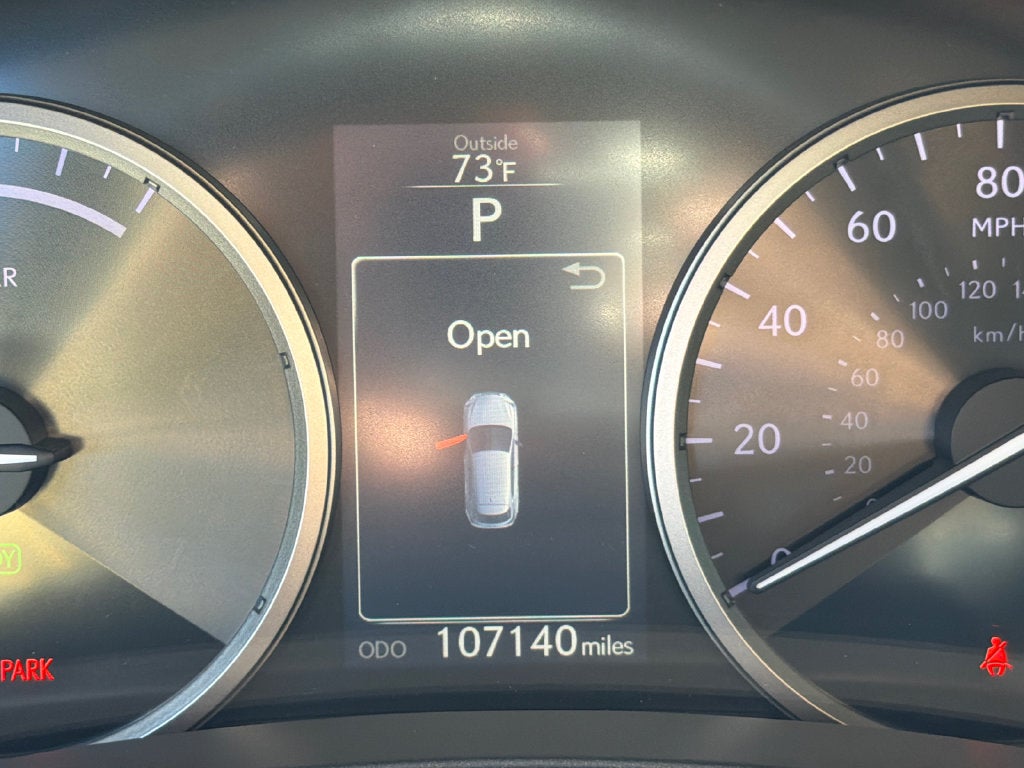 2015 Lexus NX 300h SE * 18 LUX NAV VS