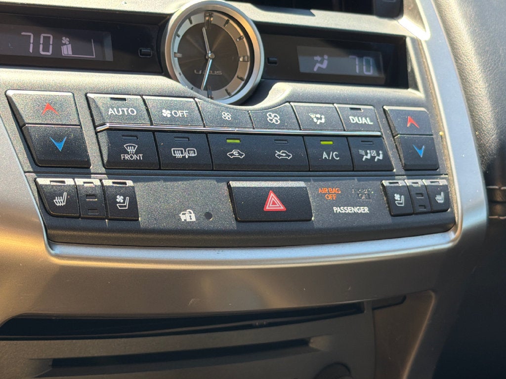 2015 Lexus NX 300h SE * 18 LUX NAV VS