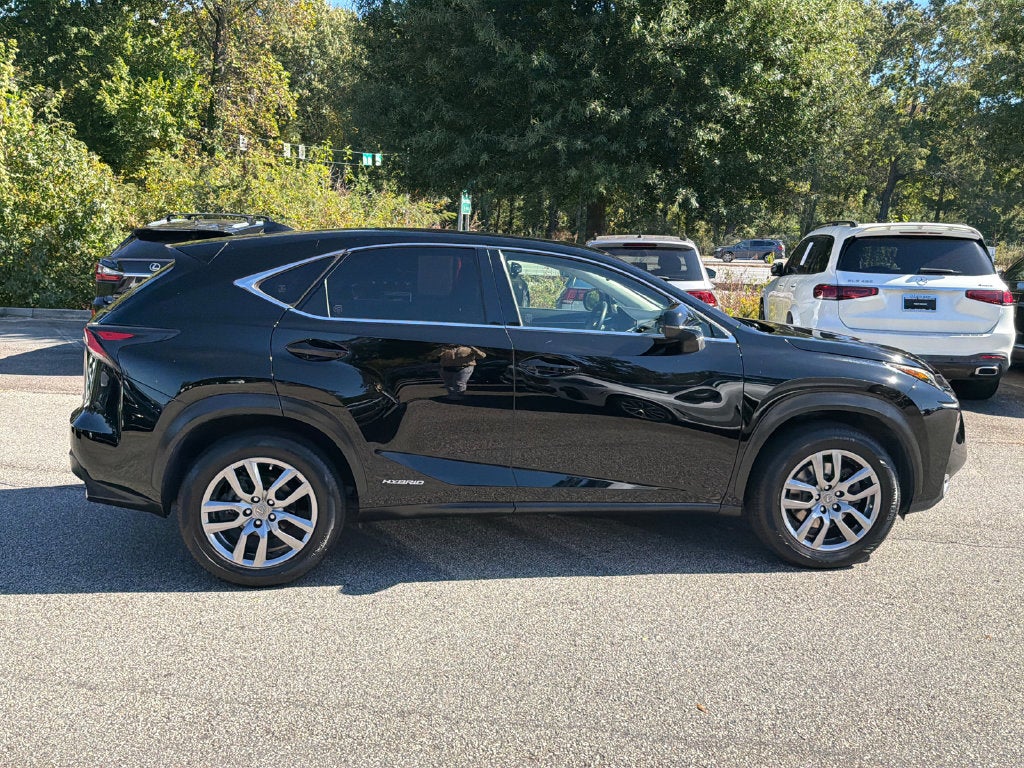 2015 Lexus NX 300h SE * 18 LUX NAV VS