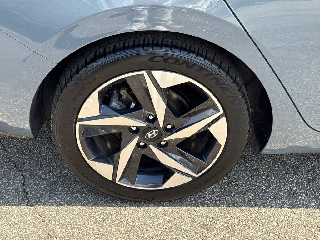 2022 Hyundai Elantra SEL