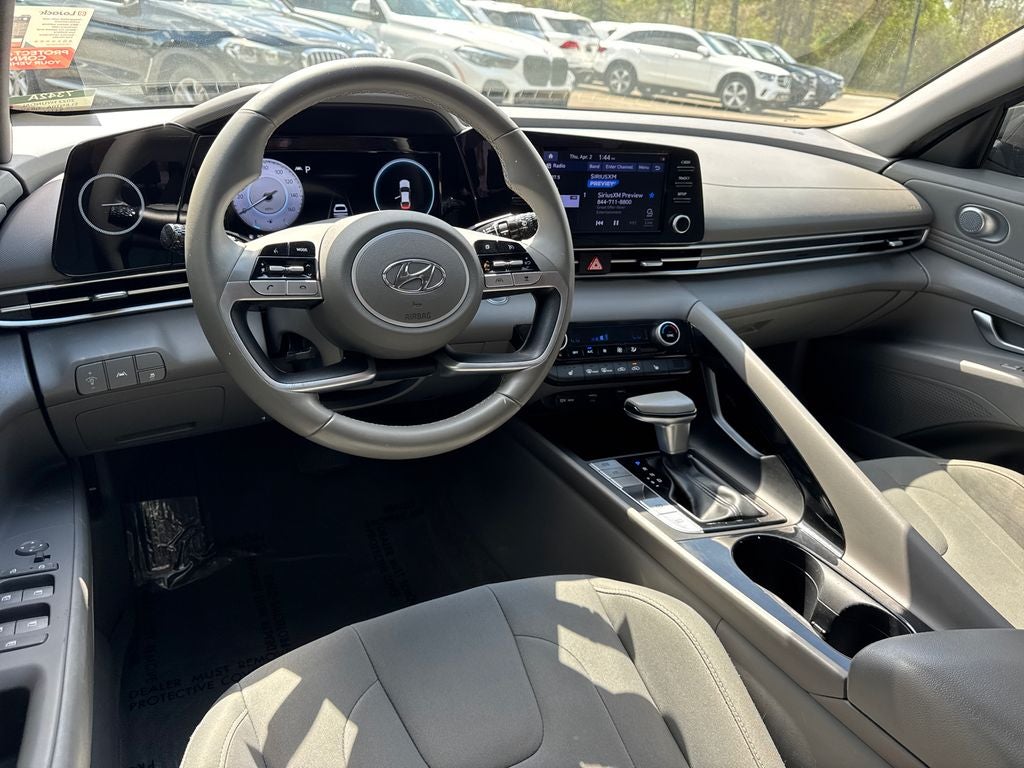 2022 Hyundai Elantra SEL