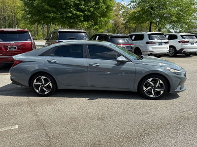 2022 Hyundai Elantra SEL