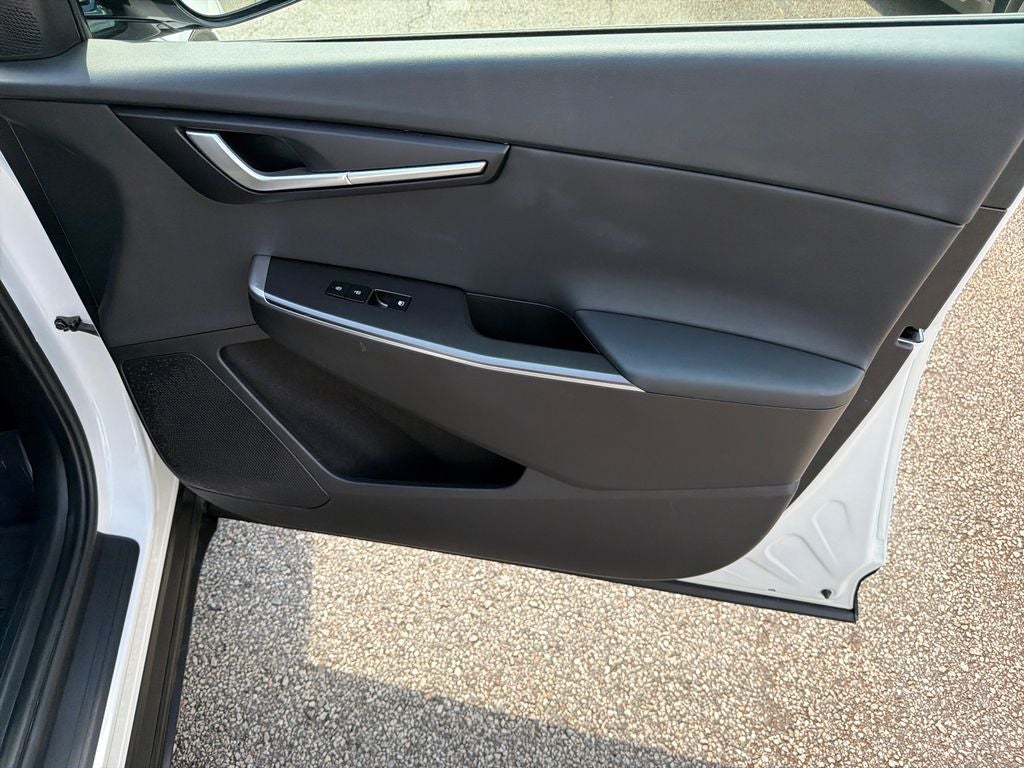 2022 Kia EV6 Light NE 19 HK AC