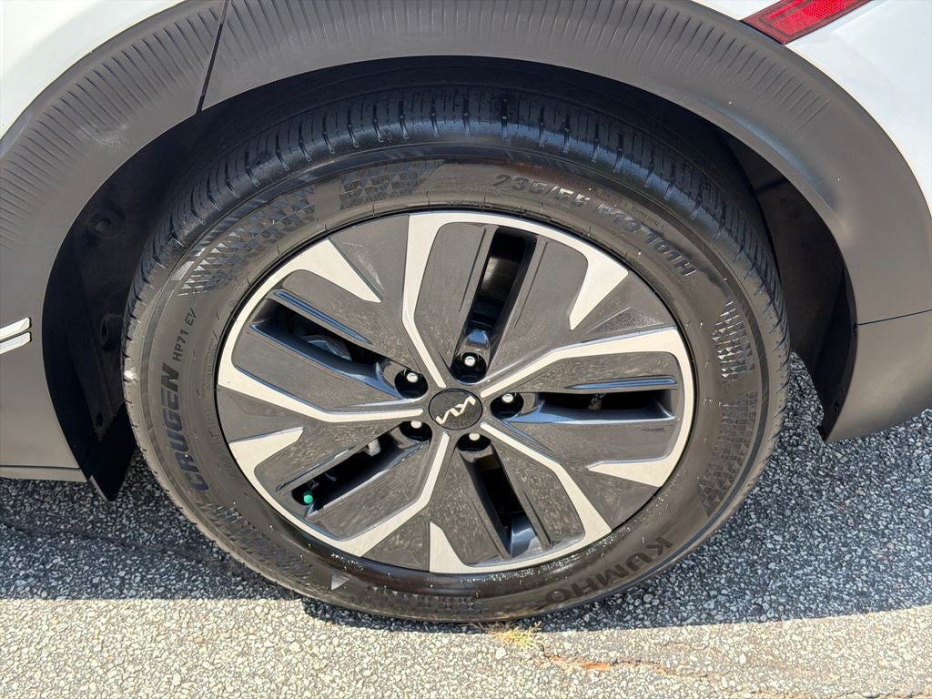 2022 Kia EV6 Light NE 19 HK AC