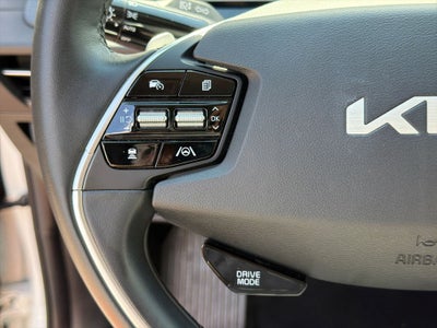 2022 Kia EV6 Light NE 19 HK AC