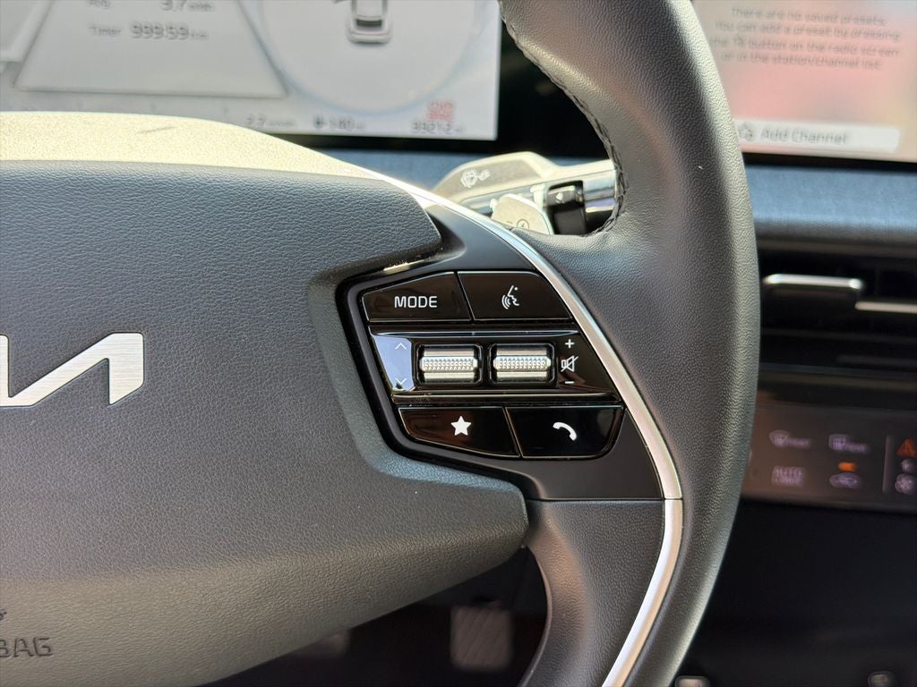 2022 Kia EV6 Light NE 19 HK AC
