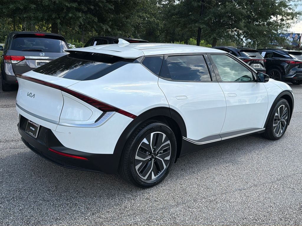 2022 Kia EV6 Light NE 19 HK AC