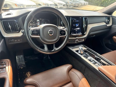 2019 Volvo XC60 Hybrid Inscription