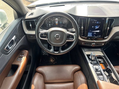 2019 Volvo XC60 Hybrid Inscription