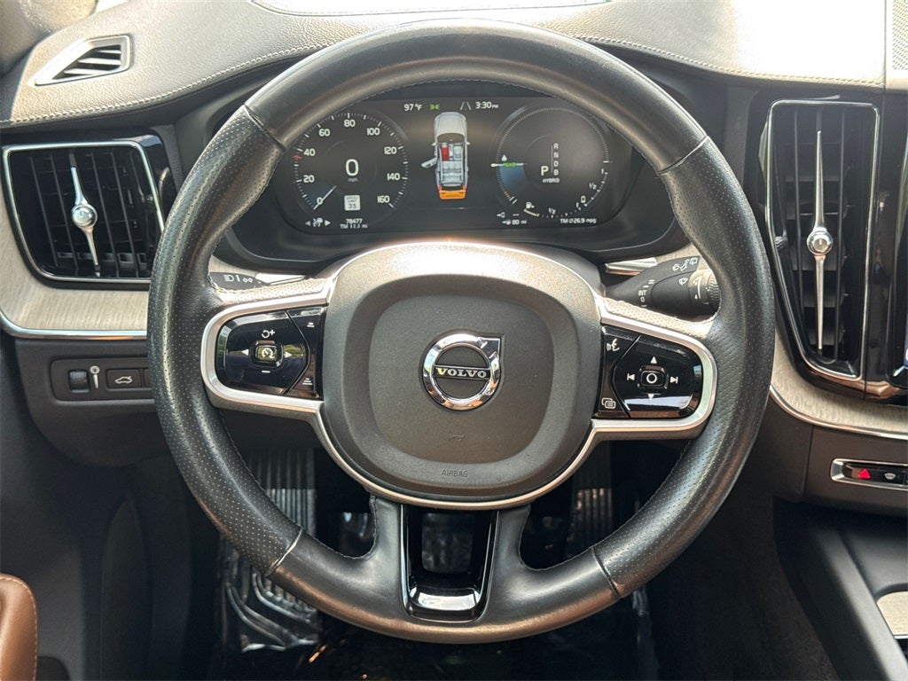 2019 Volvo XC60 Hybrid Inscription