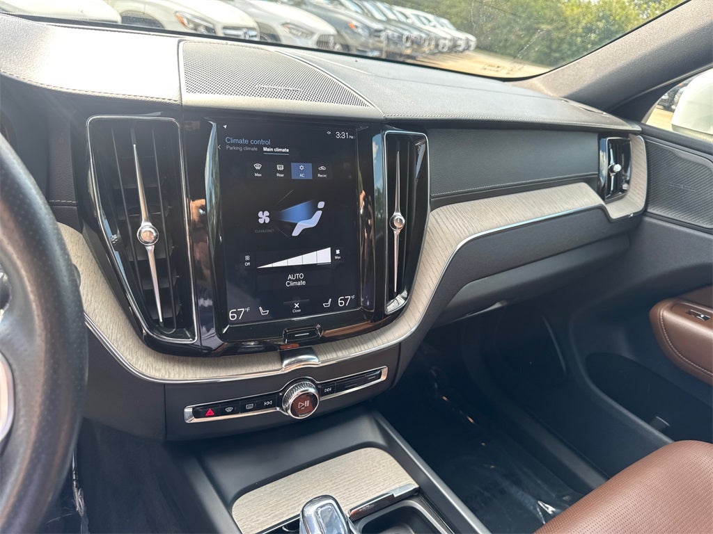 2019 Volvo XC60 Hybrid Inscription
