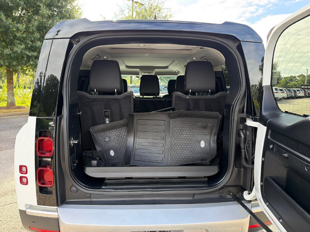 2023 Land Rover Defender 130 S SE 19 TH AC
