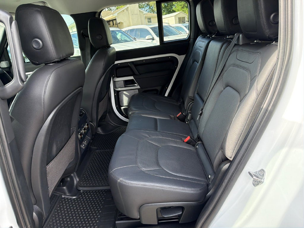 2023 Land Rover Defender 130 S SE 19 TH AC