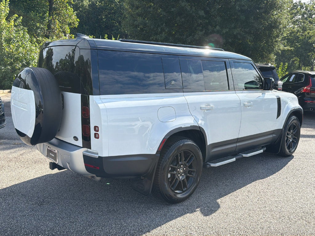 2023 Land Rover Defender 130 S SE 19 TH AC