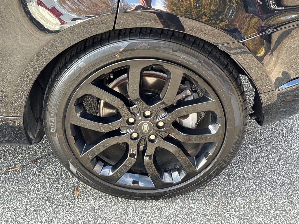 2022 Land Rover Range Rover Sport HSE Silver Edition