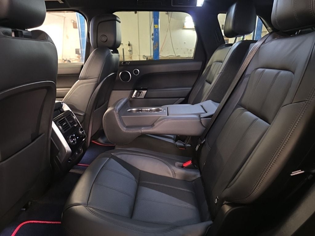 2021 Land Rover Range Rover Sport HSE Silver Edition